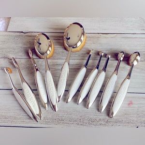 Artis Elite Collection Makeup Brushes Set